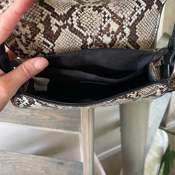 Snake Print Purse - Picture 3 of 5